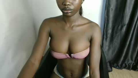 Mila online show from 02-14-26, 07:27