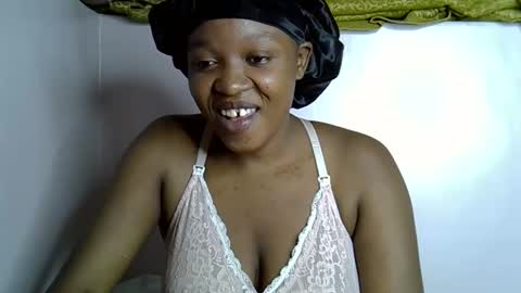 Snapshot of nasty_previne chatting on 10-24-25, 11:56 previn online show from 10-24-25, 11:56