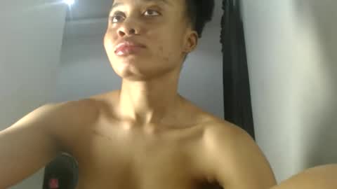 ella online show from 12-20-25, 05:36