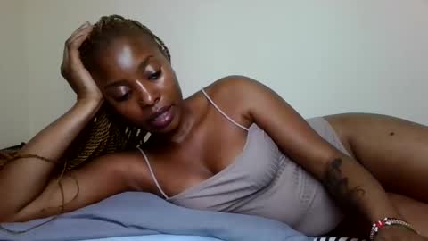 Snapshot of nastyivy1 chatting on 05-19-26, 12:33 nastyivy1 online show from 05-19-26, 12:33