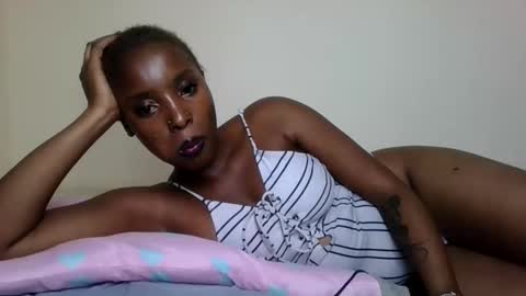 Snapshot of nastyivy1 chatting on 06-10-26, 07:02 nastyivy1 online show from 06-10-26, 07:02