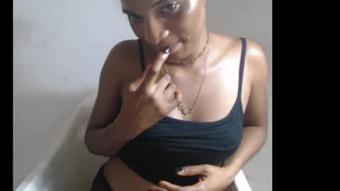 Snapshot of nastyleya chatting on 07-22-26, 01:03 nastyleya online show from 07-22-26, 01:03