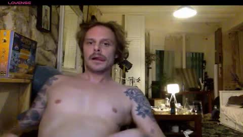 nastyloveparis online show from 11-08-25, 10:08