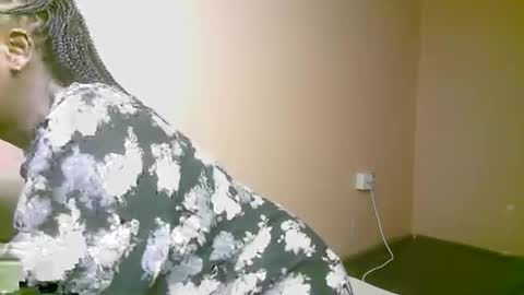 Snapshot of nastypetitebaby chatting on 04-26-26, 04:59 nastypetitebaby online show from 04-26-26, 04:59