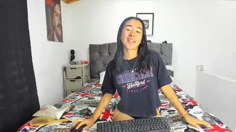 Snapshot of natalia54_ chatting on 03-02-25, 11:20 NATI  online show from 03-02-25, 11:20