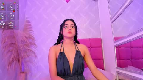 Snapshot of natalia_aguirre chatting on 02-28-25, 03:26 Naty online show from 02-28-25, 03:26