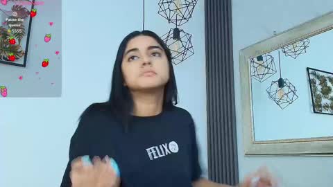 Snapshot of natalia_aguirre chatting on 09-12-25, 12:16 Naty online show from 09-12-25, 12:16