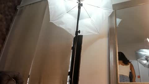 Snapshot of natalia_aguirre chatting on 09-18-25, 12:07 Naty online show from 09-18-25, 12:07