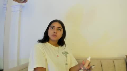 Snapshot of natalia_aguirre chatting on 10-13-25, 12:27 Naty online show from 10-13-25, 12:27