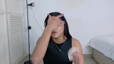 Naty  online show from 12-19-25, 12:12