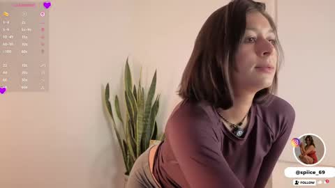 Snapshot of natalia_andrea_2804 chatting on 05-07-26, 11:21 natalia andrea online show from 05-07-26, 11:21