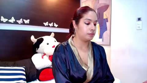 Snapshot of natalia_cartier chatting on 06-11-26, 12:32 Natalia. online show from 06-11-26, 12:32