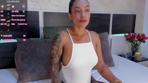 Snapshot of natalia_cruzz chatting on 05-22-26, 09:31 Nata online show from 05-22-26, 09:31