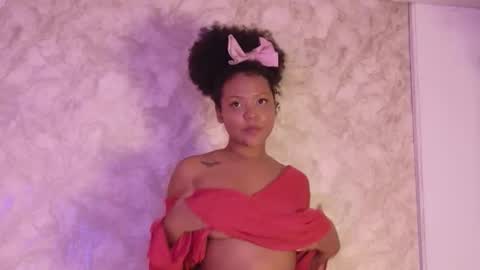 natalia_curlyx online show from 11-22-25, 11:59