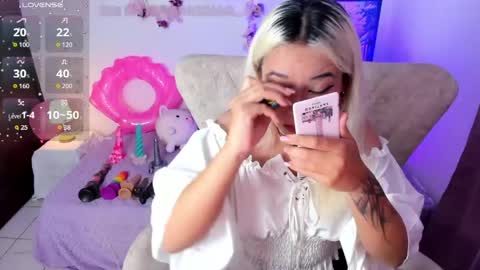 Nataliua Henao online show from 04-19-26, 10:12