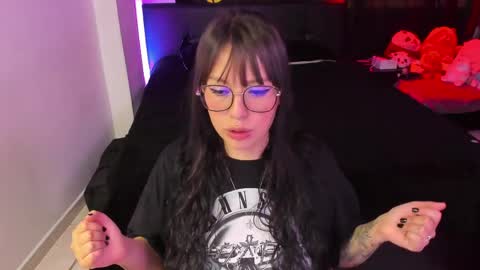 Snapshot of nataliasweet98 chatting on 04-22-26, 10:33 Natalia online show from 04-22-26, 10:33