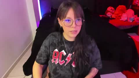 Snapshot of nataliasweet98 chatting on 04-24-26, 04:15 Natalia online show from 04-24-26, 04:15