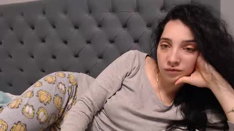 Miia online show from 01-18-25, 03:31