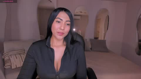 Natalie Lewis online show from 06-05-26, 12:11