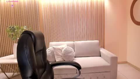 Natalie Lewis online show from 07-28-26, 04:39