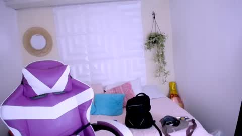 Snapshot of nataly_mcry chatting on 06-29-26, 01:00 NATALY online show from 06-29-26, 01:00