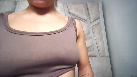 Natalye foster online show from 02-03-25, 06:39