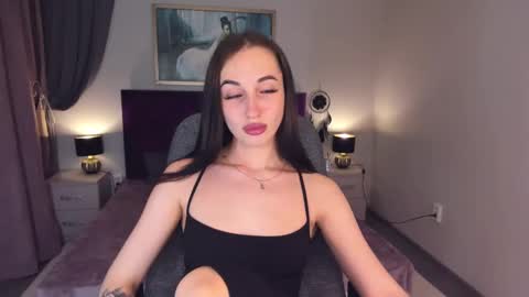 Snapshot of natalyfreman chatting on 12-11-24, 11:41 Nataly online show from 12-11-24, 11:41