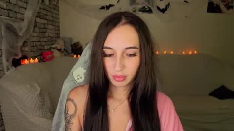 Snapshot of natalyfreman chatting on 10-17-25, 07:05 Nataly online show from 10-17-25, 07:05