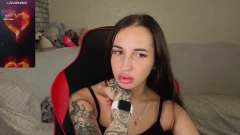 Nataly online show from 11-19-25, 06:57