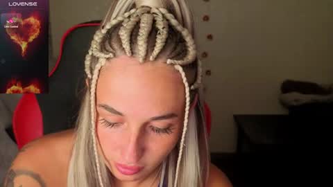 Snapshot of natalyfreman chatting on 07-19-26, 07:17 Nataly online show from 07-19-26, 07:17