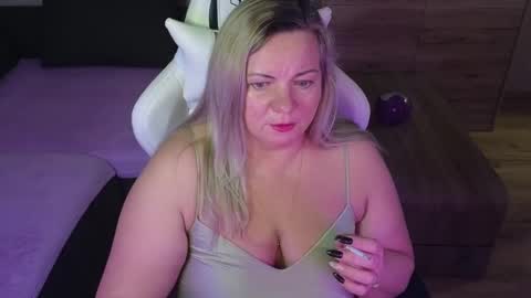 Natalli online show from 02-19-25, 08:31