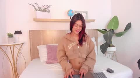 Snapshot of natasha_420 chatting on 01-05-25, 02:17 N A T A S H A online show from 01-05-25, 02:17