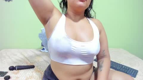 Snapshot of natasha_adam21 chatting on 04-08-26, 02:33 Natasha online show from 04-08-26, 02:33