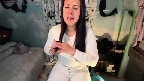 Natasha Bernett online show from 10-16-25, 11:17