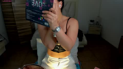 Natasha Bernett online show from 04-01-26, 04:04