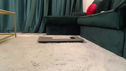 Naty  online show from 03-01-25, 01:11