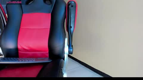 natasha_clifford online show from 12-02-25, 07:09