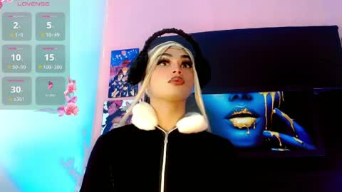 Snapshot of natasha_clifford chatting on 05-11-26, 08:17 natasha_clifford online show from 05-11-26, 08:17