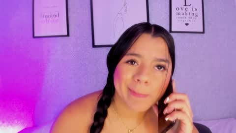 Snapshot of natasha_harpper chatting on 12-20-24, 04:14 Natasha online show from 12-20-24, 04:14