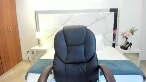 Snapshot of natasha_kiim_ chatting on 07-31-26, 04:12 natasha kiim online show from 07-31-26, 04:12