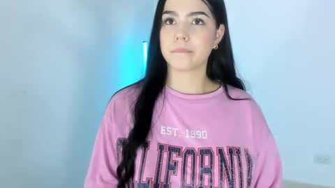 Natalia online show from 09-17-25, 11:17