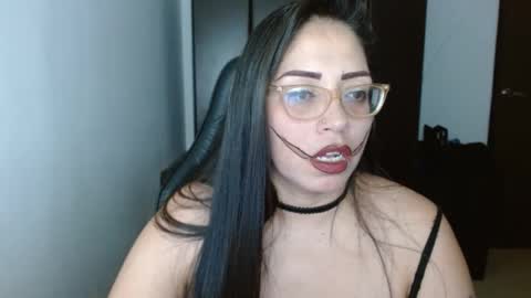 Natasha Smithe  online show from 02-06-25, 02:11