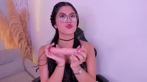 Natasha online show from 02-12-26, 08:37