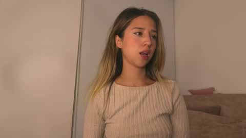 Natasha Independent model online show from 12-01-25, 07:35