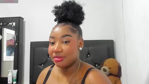 natasshaa_brown online show from 10-14-25, 12:44