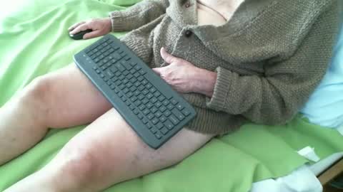 nate1x online show from 01-22-25, 07:24