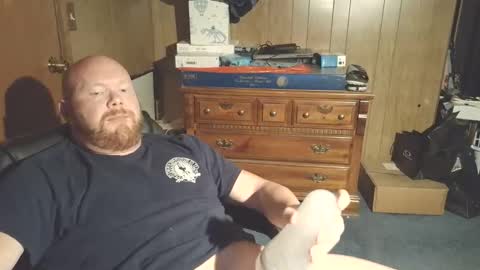 Snapshot of nate_b99 chatting on 04-28-26, 10:37 Nate online show from 04-28-26, 10:37