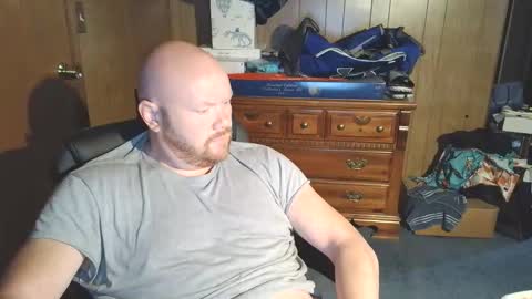 Snapshot of nate_b99 chatting on 05-24-26, 12:43 Nate online show from 05-24-26, 12:43