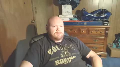 Snapshot of nate_b99 chatting on 05-31-26, 01:40 Nate online show from 05-31-26, 01:40