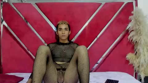 Nate Desire new 18 Latina Bigcock Cum online show from 11-18-25, 02:06